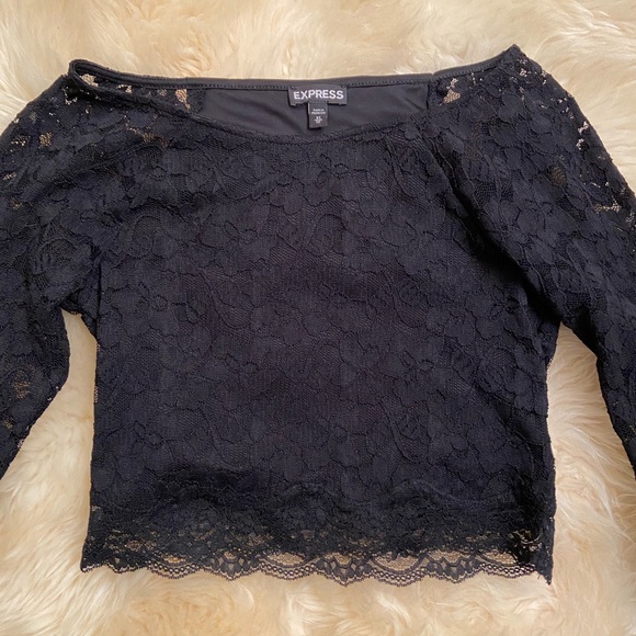 NWOT. Express Lace Crop Top. Never worn. - Picture 3 of 6